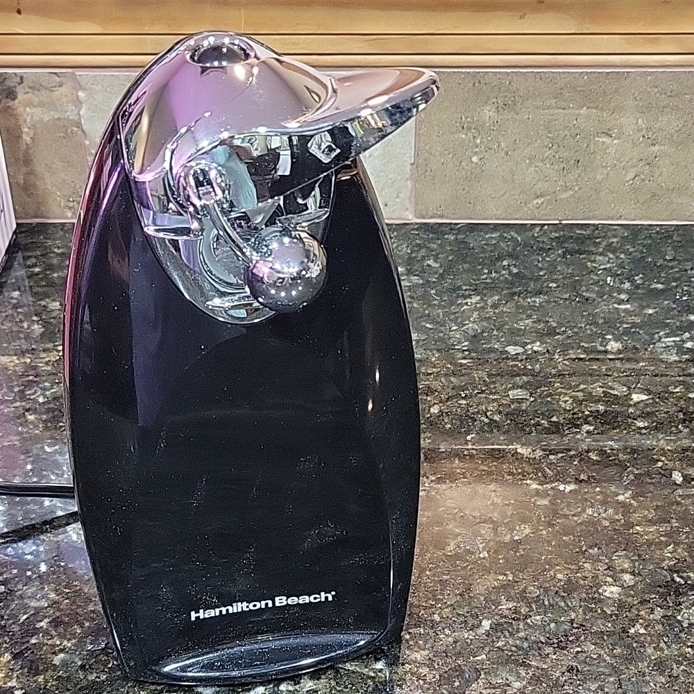 Hamilton Beach Electric Automatic Can Opener with Auto Shutoff, Knife Sharpener